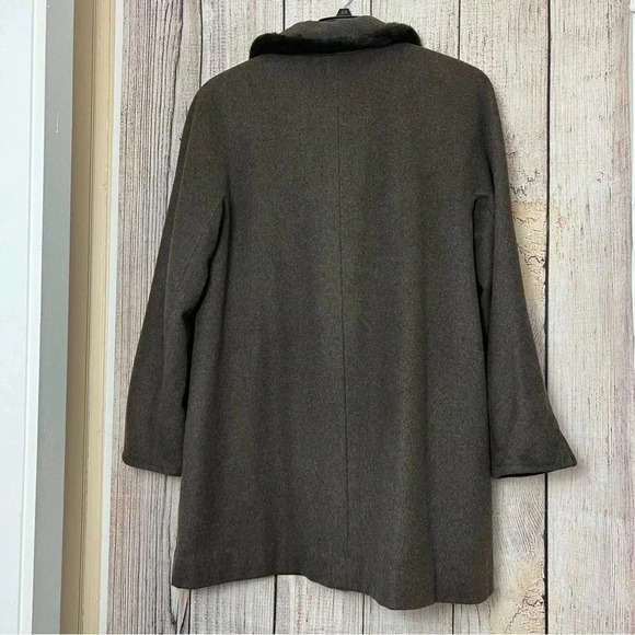 Ellen Tracy Wool Blend women’s Faux fur Coat size 14 - Picture 13 of 14